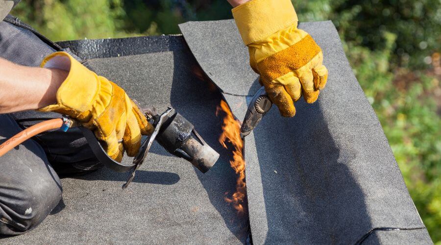 Professional residential roofers in Cummings, KS